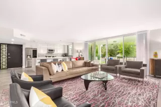 Photo #2: 6451013 Listing