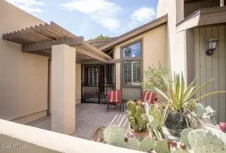 Photo #1: 6451190 Listing 