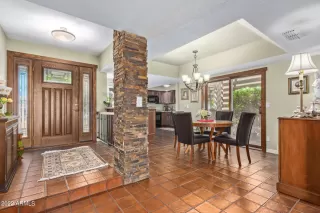 Photo #2: 6451290 Listing 