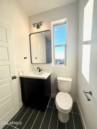 Photo #6: 6451800 Listing