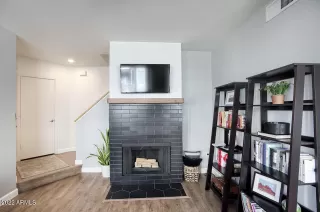 Photo #5: 6451812 Listing