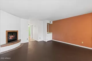 Photo #3: 6451836 Listing