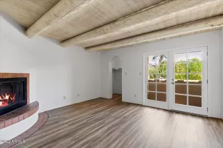 Photo #6: 6451836 Listing