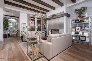 Photo #6: 6451937 Listing