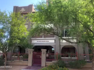 Photo #2: 6452233 Listing