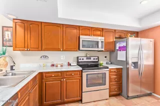 Photo #3: 6452274 Listing