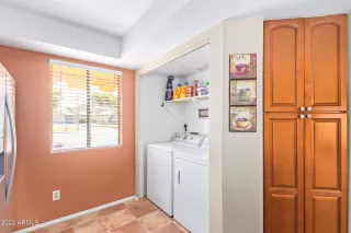 Photo #5: 6452274 Listing