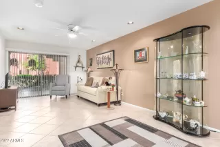 Photo #4: 6452278 Listing 