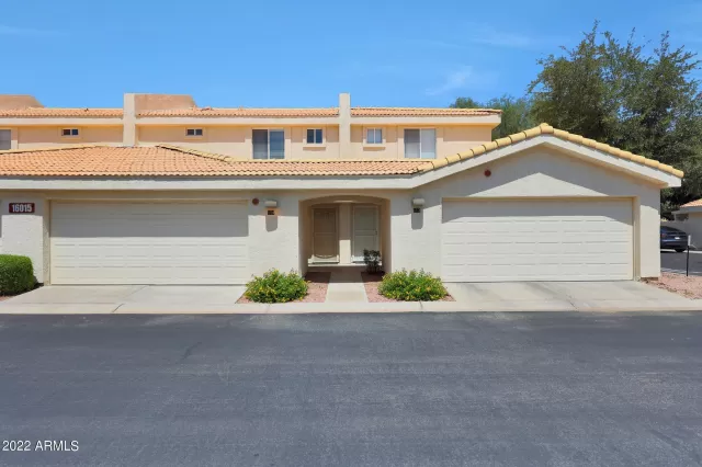 MLS: 6452311 Condo For Sale