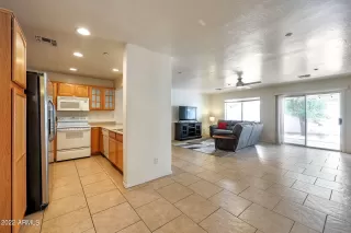 Photo #1: 6452311 Listing 