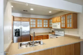 Photo #3: 6452311 Listing 