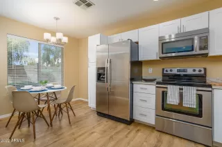 Photo #6: 6452410 Listing