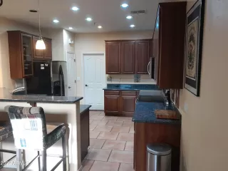 Photo #4: 6452542 Listing