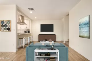 Photo #2: 6452649 Listing 