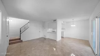 Photo #1: 6452722 Listing