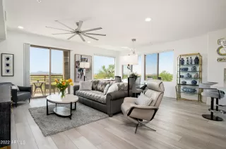 Photo #6: 6452732 Listing 