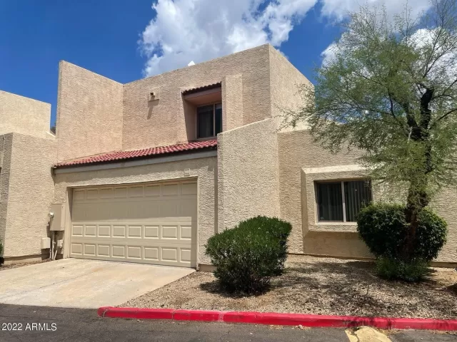 MLS: 6452810 Condo For Sale