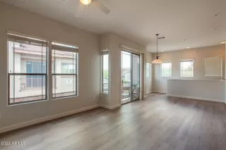 Photo #6: 6452840 Listing 