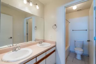 Photo #3: 6452864 Listing