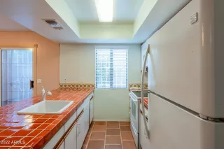 Photo #5: 6452864 Listing