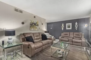 Photo #3: 6452934 Listing 