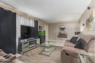 Photo #4: 6452934 Listing 