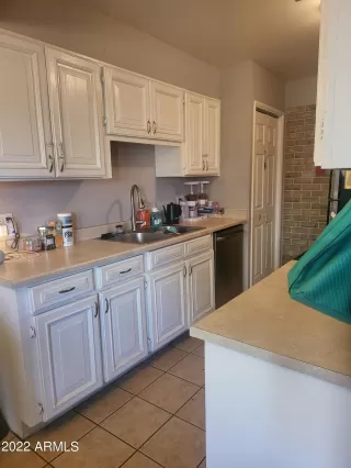 Photo #2: 6452969 Listing