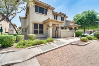 Photo #1: 6453541 Listing