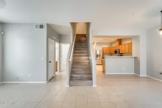 Photo #6: 6453541 Listing