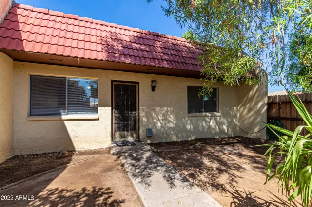 MLS: 6453726 Condo For Sale