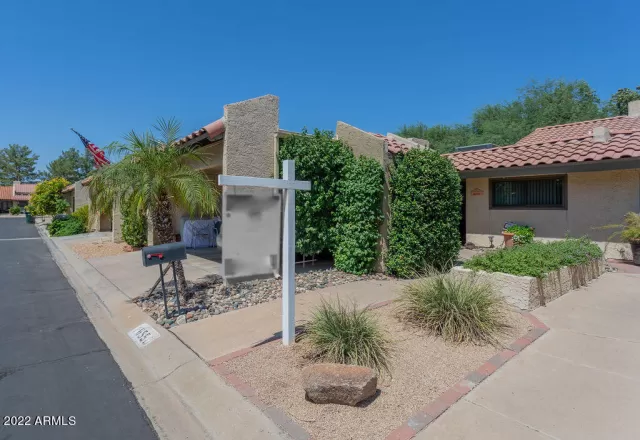 MLS: 6453789 Condo For Sale