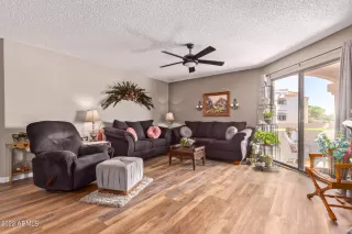 Photo #2: 6454379 Listing