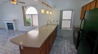 Photo #3: 6454478 Listing