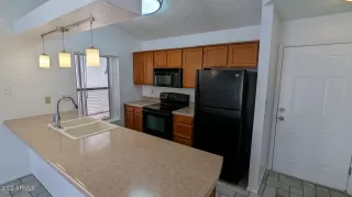 Photo #5: 6454478 Listing