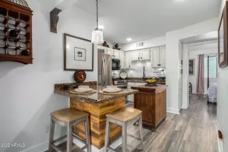 Photo #4: 6454526 Listing