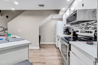 Photo #2: 6454789 Listing 