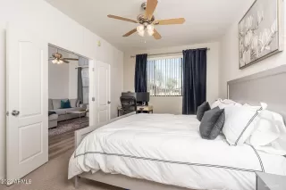 Photo #5: 6454849 Listing