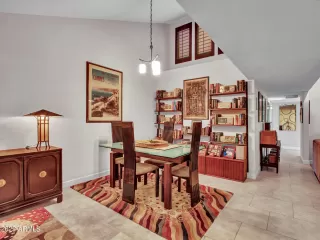 Photo #5: 6454924 Listing