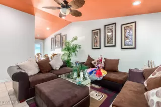 Photo #2: 6455026 Listing