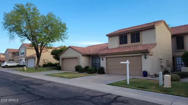 MLS: 6455252 Condo For Sale