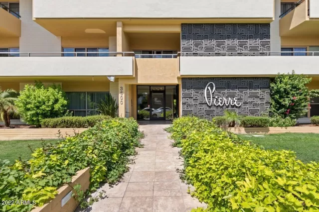 MLS: 6455365 Condo For Sale