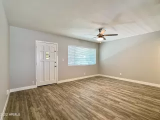 Photo #3: 6455369 Listing