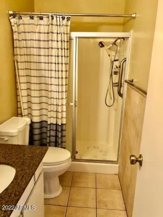 Photo #4: 6455561 Listing