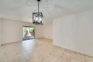 Photo #6: 6455609 Listing 