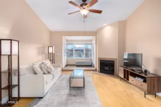 Photo #3: 6455645 Listing