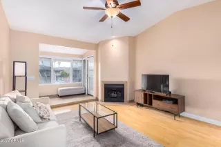 Photo #4: 6455645 Listing