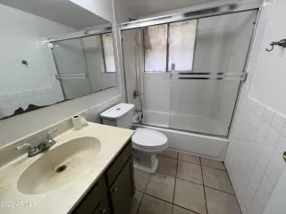 Photo #3: 6455679 Listing 