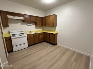 Photo #4: 6455681 Listing 