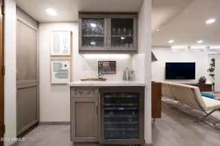 Photo #3: 6455709 Listing 