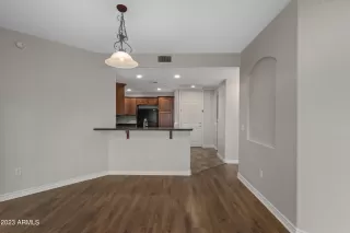 Photo #5: 6455720 Listing 